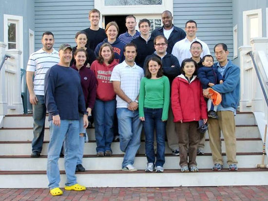 img-group_photo-2006.jpg