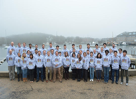 img-group_photo-2014.jpg